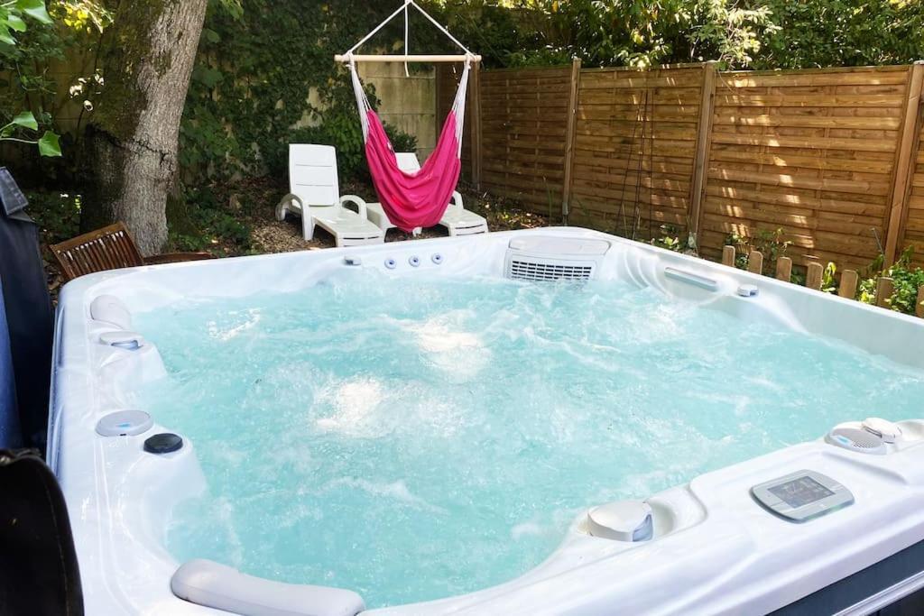 Maison Avec Jardin Et Jacuzzi Proche Polytechnique Palaiseau Exterior photo