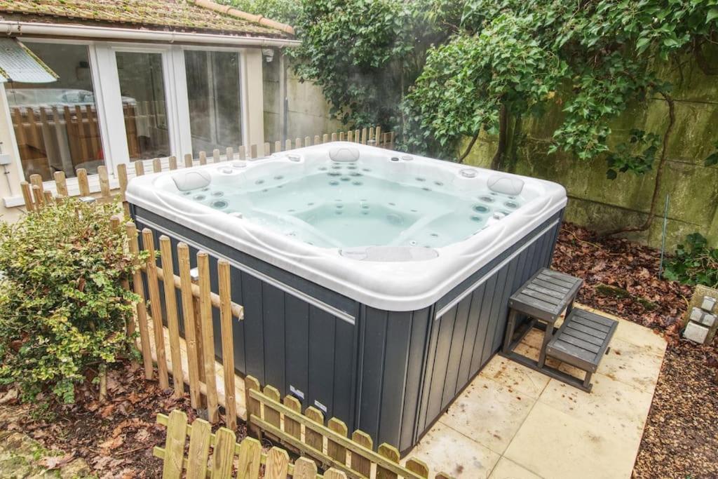 Maison Avec Jardin Et Jacuzzi Proche Polytechnique Palaiseau Exterior photo